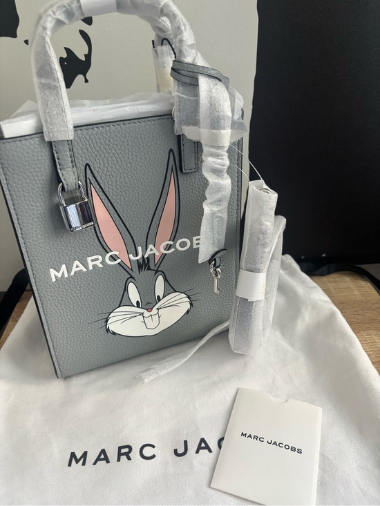 Marc Jacobs Handbags - Marc Jacobs Grey Pebbled Leather Tote with Bugs Bunny Graphic